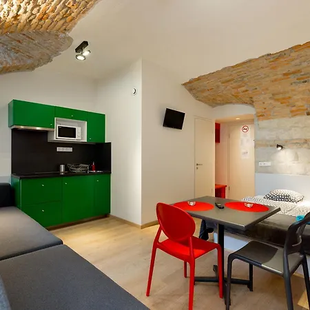 Dice Apartments Apartment *