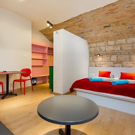 Dice Apartments Apartment