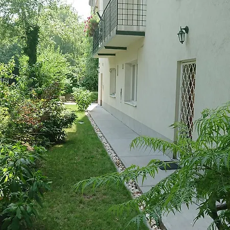 Delibab Apartment *