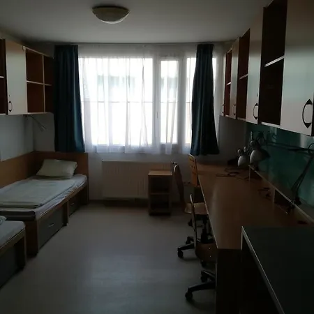 سيتي هوستيل كورفين بيت شباب بودابست