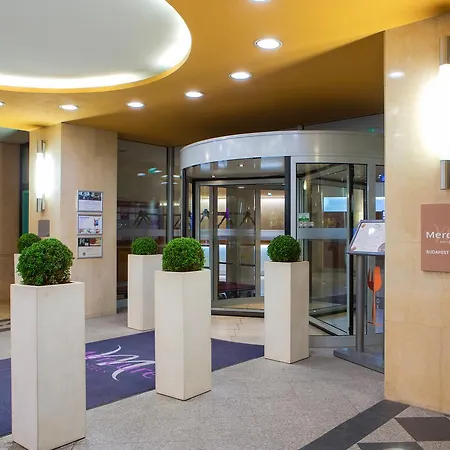 Отель Mercure Korona