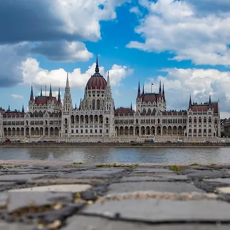 Отель Mercure Korona 4*