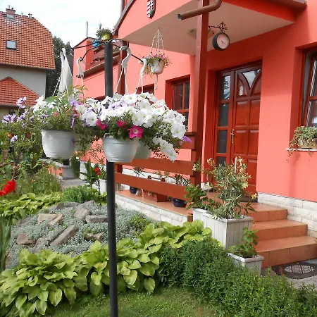 Vendégház Aranyeső Csorbai