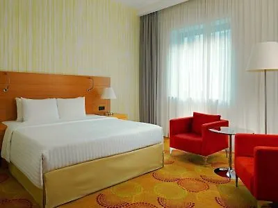 Courtyard By Marriott Center 4*