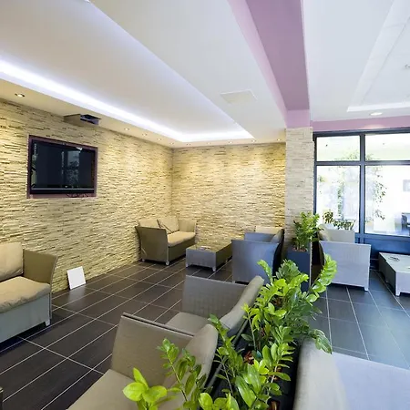 Otel Ceu Konferencia Koezpont