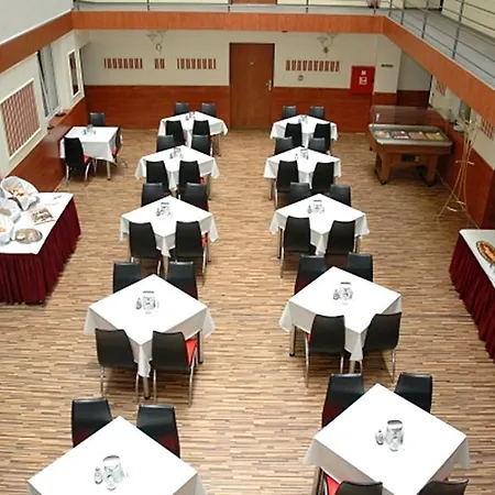 Atlantic Hotel 3*