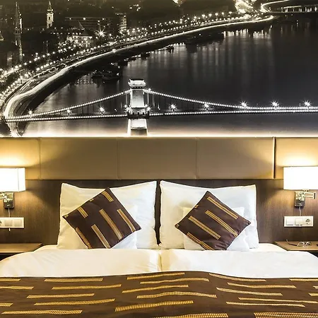 12 Revay 3* بودابست