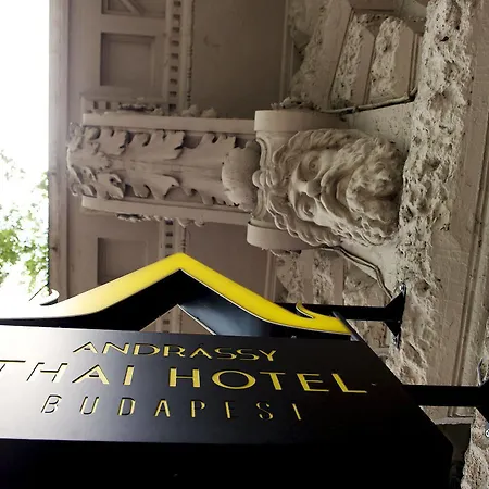 Hotel Andrassy Thai 3*