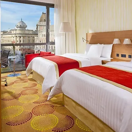 Courtyard By Marriott Center Hotell