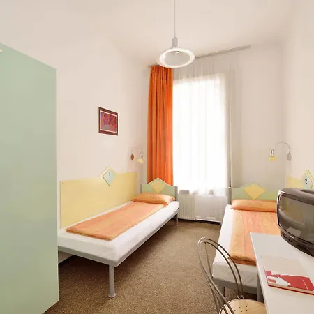 Mp Hostal *