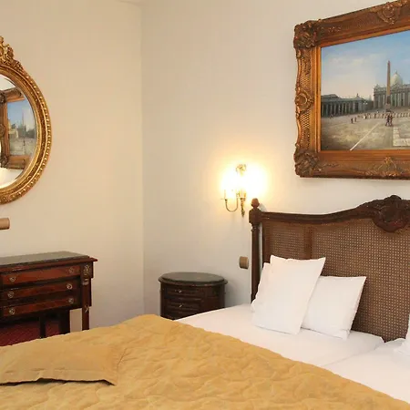 St. George Hotel