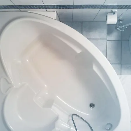 Luna 3* Budapest