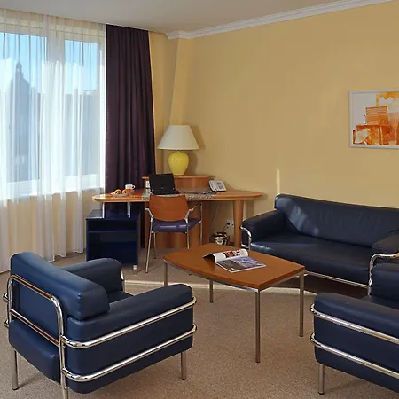 Leonardo Boutique M-square Otel