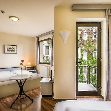 Thomas 3* Budapest