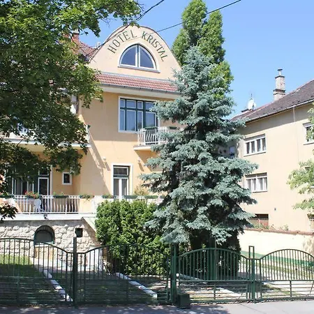 Kristal Budapeşte