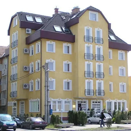 Apartmanhotel Happy