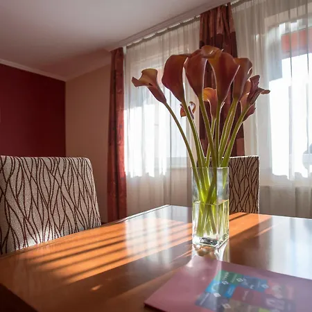 City-hotel Apartmanhotel