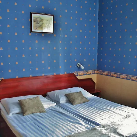 Classic Hotel 3*