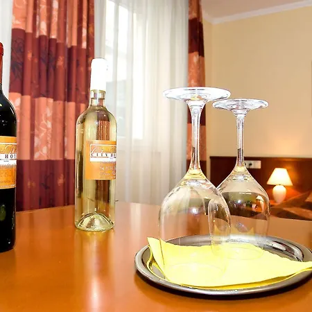 Apartmanhotel City-hotel 4*