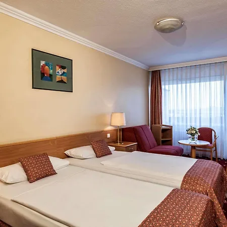 Danubius Arena 4* Budapest