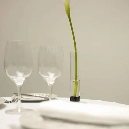 Park Plaza 4*