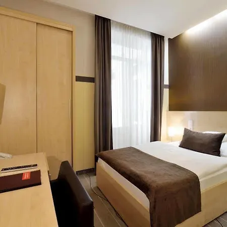 Promenade 3* Budapest