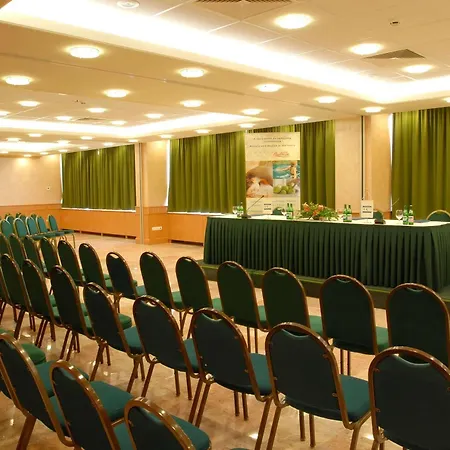 Danubius Arena 4*