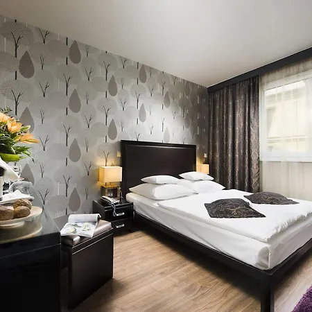 Hotel Charm - Formerly Boutique Budapest