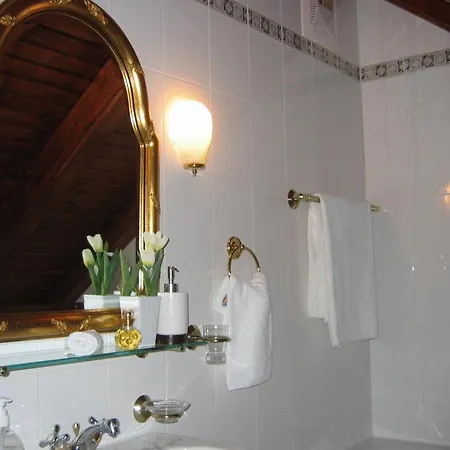 Vadvirag Panzio 3* Budapest