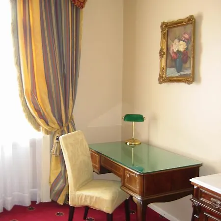 Vadvirag Panzio Budapest