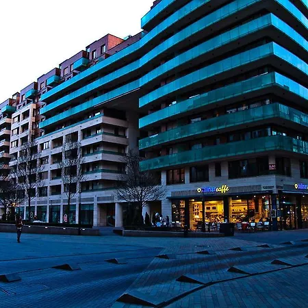 Corvin Center Aparthotel 3*