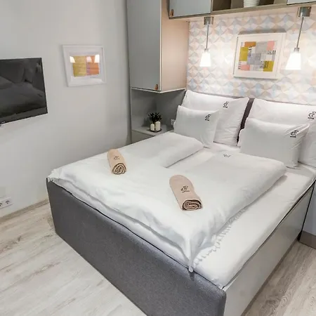 Riverside Deluxe Apartmán *