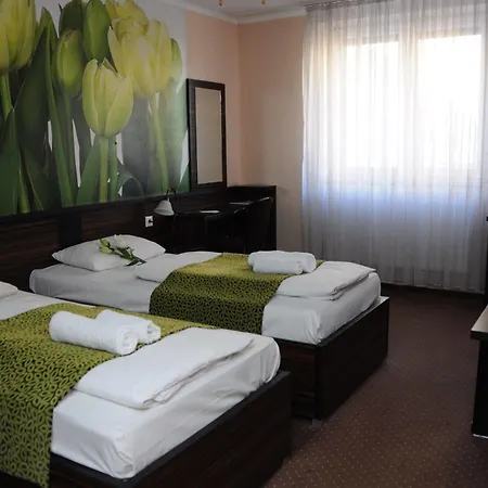 Green Hotel Budapest Szálloda 4*