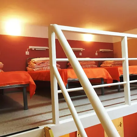 Bebudgetrooms Hostel