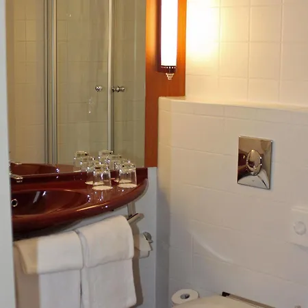 Hotell Nexto Dormero 4*