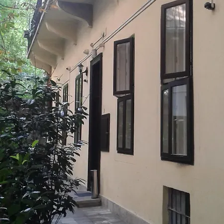 Amber Gardenview Downtown 3*