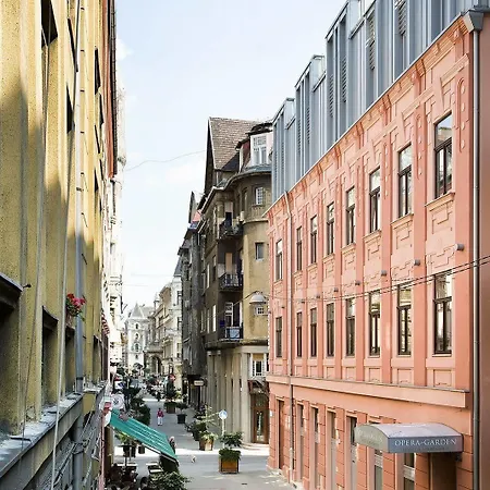Opera Garden & Hotel Budapest