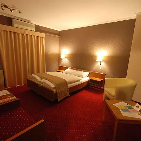 Amadeus Hotel Boedapest