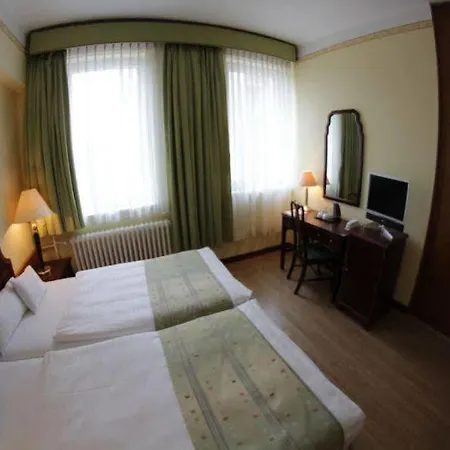 Hotel Metro 3*