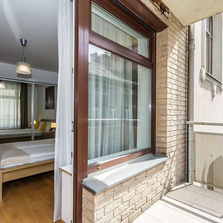 Madison Budapest