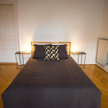 Heart Apartment *