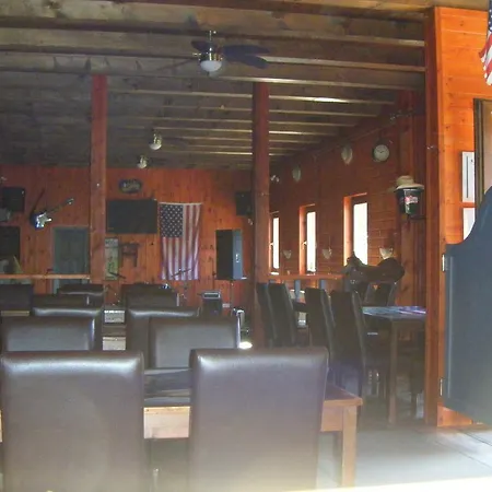 Williams Village Bowling & Country Club בודפשט