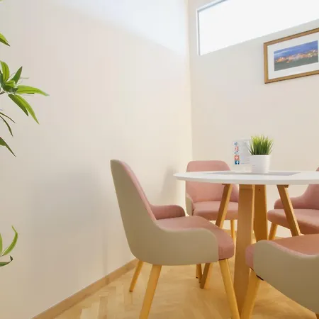 Apartment Europest Luxury