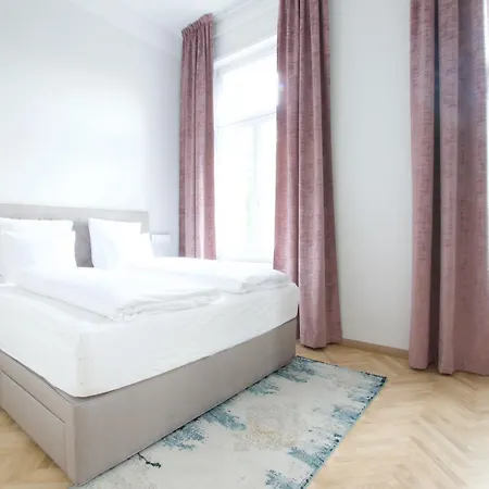 Europest Luxury Apartment