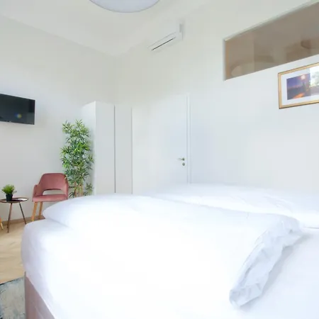 Apartment Europest Luxury