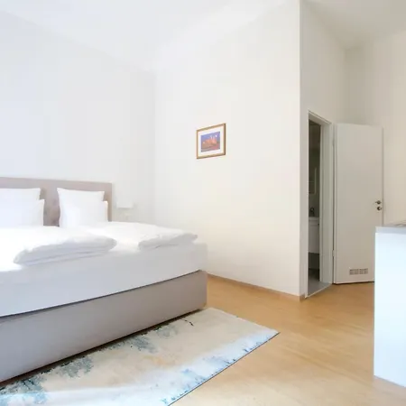 Apartment Europest Luxury