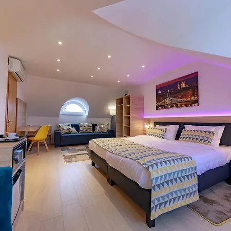 Christina Hotel Budapest