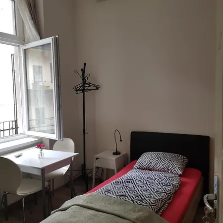 Bed & Breakfast Loyal *