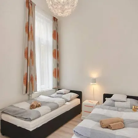 New, High Quality In The Center Apartament *