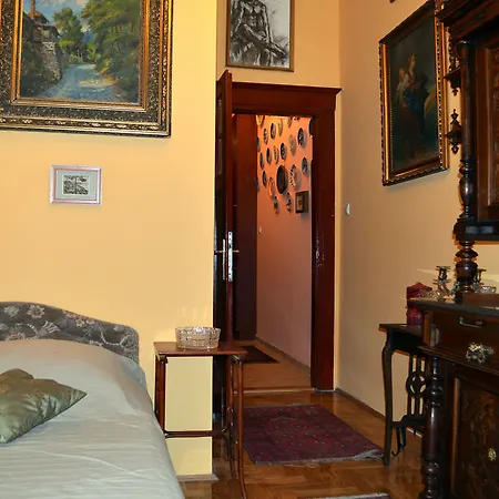Apartman Ferenciek Tere *